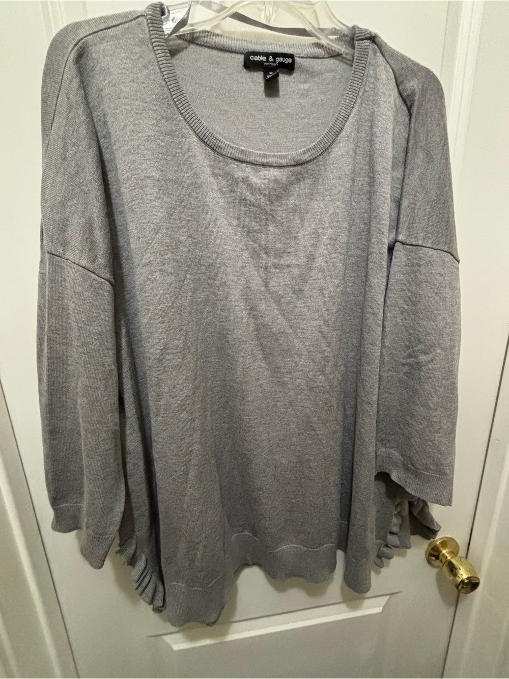 Cable & Gauge Light Gray Scoop Neck Fringe-Side Knit Top